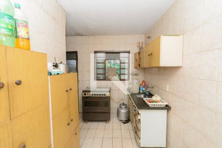 Casa à venda com 350m², 2 quartos e 5 vagas Casa à venda com 350m², 2 quartos e 5 vagasCozinha