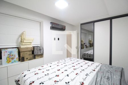 Apartamento à venda com 245m², 4 quartos e 3 vagas Apartamento à venda com 245m², 4 quartos e 3 vagasSuíte 3