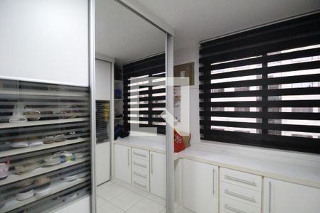 Apartamento à venda com 245m², 4 quartos e 3 vagas Apartamento à venda com 245m², 4 quartos e 3 vagasQuarto