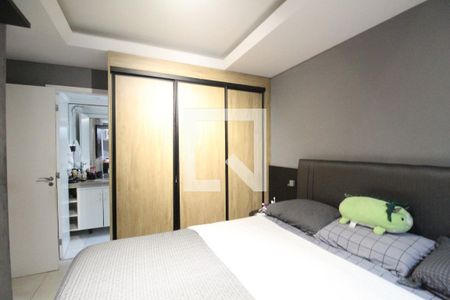 Apartamento à venda com 245m², 4 quartos e 3 vagas Apartamento à venda com 245m², 4 quartos e 3 vagasSuíte 2