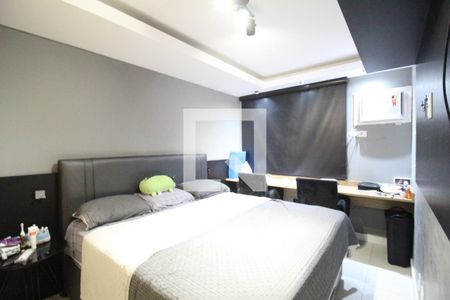 Apartamento à venda com 245m², 4 quartos e 3 vagas Apartamento à venda com 245m², 4 quartos e 3 vagasSuíte 2