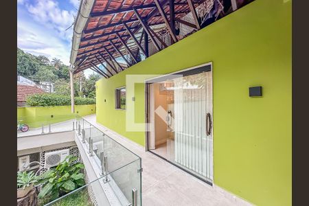 Casa à venda com 363m², 3 quartos e 2 vagasÁrea Externa