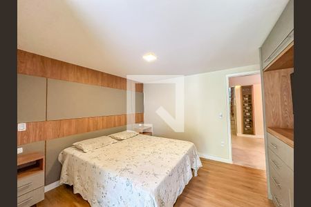 Casa à venda com 363m², 3 quartos e 2 vagasSuíte 2