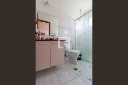 Casa de condomínio à venda com 127m², 3 quartos e 2 vagas Casa de condomínio à venda com 127m², 3 quartos e 2 vagasSuíte - Banheiro