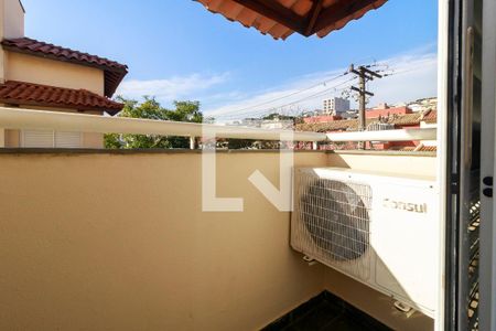 Casa de condomínio à venda com 127m², 3 quartos e 2 vagas Casa de condomínio à venda com 127m², 3 quartos e 2 vagasSuíte - Varanda