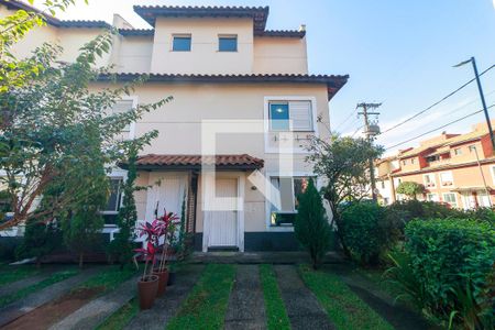 Casa de condomínio à venda com 127m², 3 quartos e 2 vagas Casa de condomínio à venda com 127m², 3 quartos e 2 vagasFachada