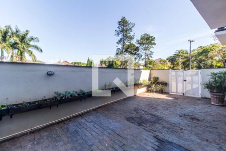 Casa de condomínio à venda com 800m², 4 quartos e 10 vagas Casa de condomínio à venda com 800m², 4 quartos e 10 vagasHorta