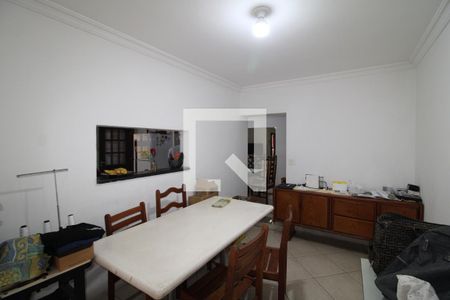 Casa à venda com 320m², 5 quartos e 8 vagasCozinha