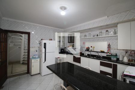 Casa à venda com 320m², 5 quartos e 8 vagasCozinha