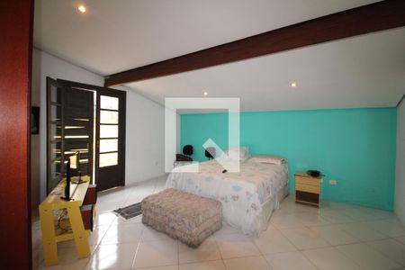 Casa à venda com 320m², 5 quartos e 8 vagasSuíte 3