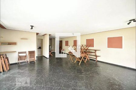 Apartamento à venda com 73m², 3 quartos e 2 vagas Apartamento à venda com 73m², 3 quartos e 2 vagasÁrea comum - Salão de festas