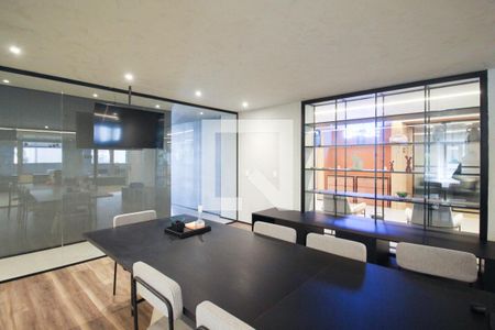 Studio à venda com 28m², 1 quarto e sem vaga Studio à venda com 28m², 1 quarto e sem vagaÁrea comum - Sala de Reunião
