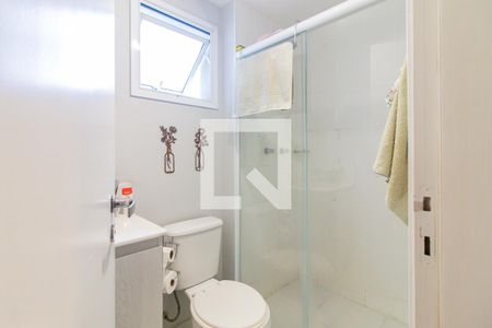 Apartamento à venda com 83m², 2 quartos e 1 vaga Apartamento à venda com 83m², 2 quartos e 1 vagaBanheiro Social