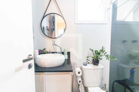 Apartamento à venda com 83m², 2 quartos e 1 vaga Apartamento à venda com 83m², 2 quartos e 1 vagaBanheiro Suíte