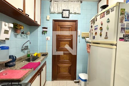 Apartamento à venda com 94m², 3 quartos e sem vaga Apartamento à venda com 94m², 3 quartos e sem vagaCozinha