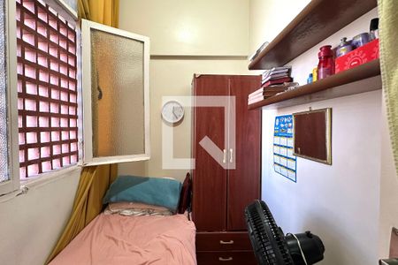 Apartamento à venda com 94m², 3 quartos e sem vaga Apartamento à venda com 94m², 3 quartos e sem vagaQuarto de Serviço