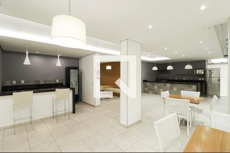 Apartamento à venda com 123m², 4 quartos e 2 vagas Apartamento à venda com 123m², 4 quartos e 2 vagasÁrea comum - Salão de festas