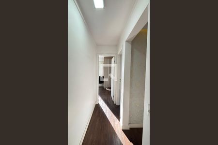 Apartamento à venda com 90m², 3 quartos e 2 vagasCorredor