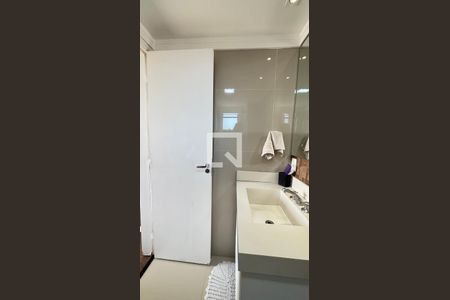Apartamento à venda com 90m², 3 quartos e 2 vagasBanheiro da Suíte