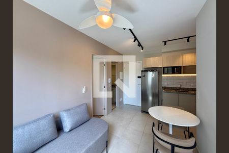 Sala de apartamento para alugar com 2 quartos, 36m² em Santo Amaro, São Paulo