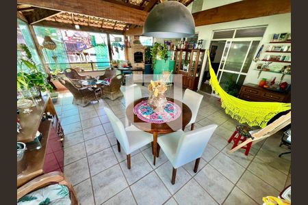 Apartamento à venda com 148m², 4 quartos e 2 vagasCobertura