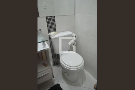 Casa à venda com 134m², 2 quartos e 1 vagaBanheiro 3