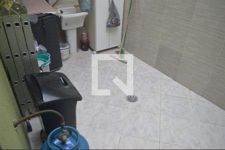 Casa à venda com 134m², 2 quartos e 1 vagaÁrea de Serviço