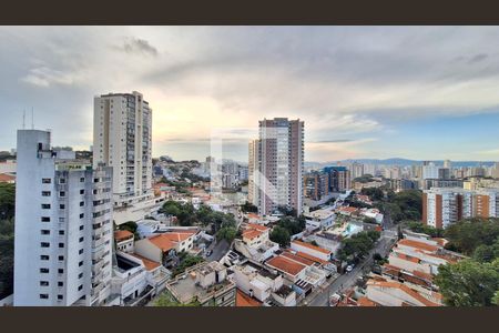 Apartamento à venda com 100m², 3 quartos e 2 vagas Apartamento à venda com 100m², 3 quartos e 2 vagasVista do Quarto 2