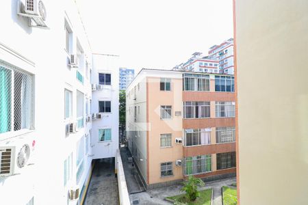 Apartamento à venda com 75m², 2 quartos e 1 vaga Apartamento à venda com 75m², 2 quartos e 1 vagaQuarto 1 vista