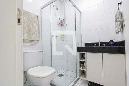 Apartamento à venda com 75m², 2 quartos e 1 vaga Apartamento à venda com 75m², 2 quartos e 1 vagaBanheiro da Suíte