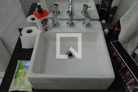 Apartamento à venda com 55m², 2 quartos e 1 vagaBanheiro