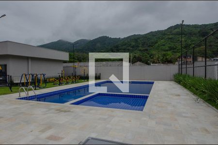 Apartamento à venda com 47m², 2 quartos e 1 vaga Apartamento à venda com 47m², 2 quartos e 1 vagaÁrea comum - Piscina