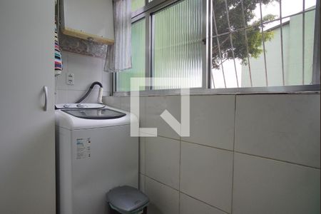 Apartamento à venda com 64m², 3 quartos e 1 vagaCozinha e Área de Serviço