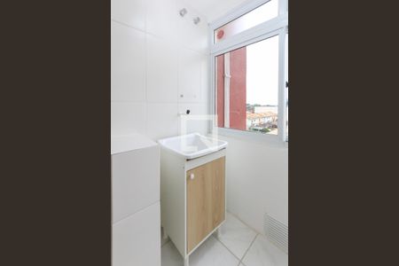 Apartamento à venda com 57m², 2 quartos e 1 vaga Apartamento à venda com 57m², 2 quartos e 1 vagaCozinha e Área de Serviço