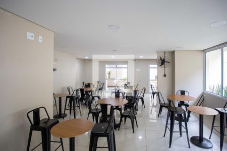 Apartamento à venda com 45m², 2 quartos e 1 vagaÁrea comum - Salão de festas