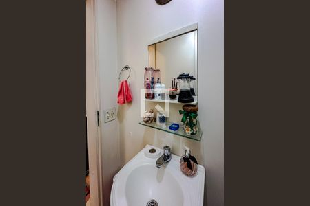 Lavabo de apartamento para alugar com 3 quartos, 70m² em Mooca, São Paulo