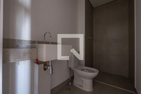 Banheiro de apartamento à venda com 1 quarto, 35m² em Pinheiros, São Paulo