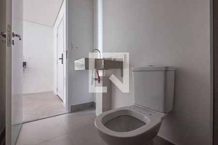 Banheiro de apartamento à venda com 1 quarto, 35m² em Pinheiros, São Paulo