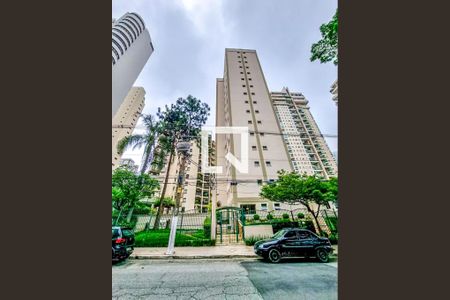 Apartamento à venda com 46m², 1 quarto e 1 vaga Apartamento à venda com 46m², 1 quarto e 1 vagaFachada