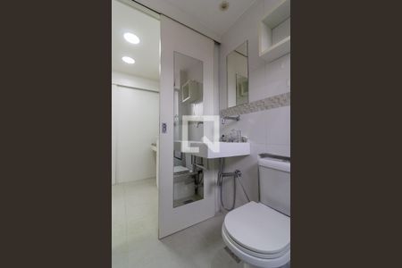 Apartamento à venda com 46m², 1 quarto e 1 vaga Apartamento à venda com 46m², 1 quarto e 1 vagaBanheiro