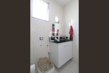 Casa à venda com 360m², 5 quartos e 4 vagasBanheiro Social