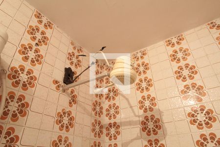 Casa à venda com 360m², 5 quartos e 4 vagasBanheiro da Suíte 2