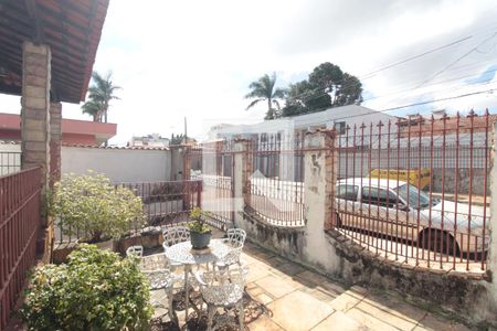 Casa à venda com 360m², 5 quartos e 4 vagasJardim