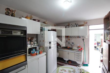 Casa à venda com 360m², 5 quartos e 4 vagasCozinha