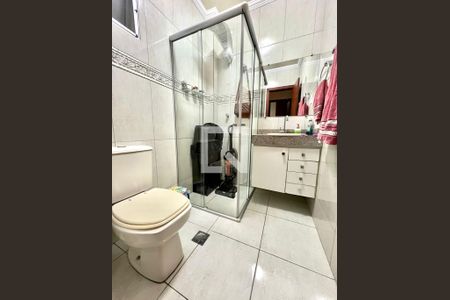 Apartamento à venda com 114m², 3 quartos e 1 vaga Apartamento à venda com 114m², 3 quartos e 1 vagaBanheiro