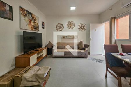 Sala de apartamento para alugar com 2 quartos, 60m² em Parque Enseada, Guarujá