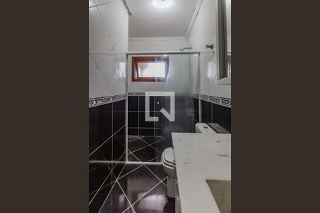 Casa à venda com 204m², 3 quartos e 2 vagas Casa à venda com 204m², 3 quartos e 2 vagasBanheiro da Suíte