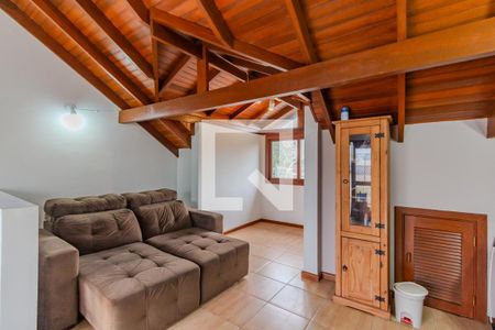 Casa à venda com 204m², 3 quartos e 2 vagas Casa à venda com 204m², 3 quartos e 2 vagasTerraço