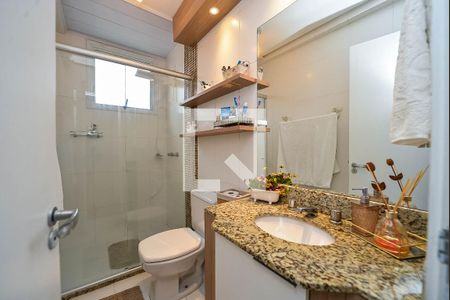 Apartamento à venda com 63m², 2 quartos e 1 vaga Apartamento à venda com 63m², 2 quartos e 1 vagaBanheiro da Suíte