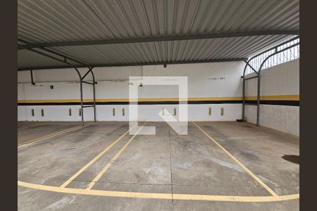 Apartamento à venda com 63m², 2 quartos e 1 vaga Apartamento à venda com 63m², 2 quartos e 1 vagaÁrea comum - Estacionamento